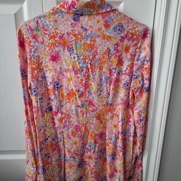 H&M Bright Floral Button Down Shirt NWT - Picture 11 of 11
